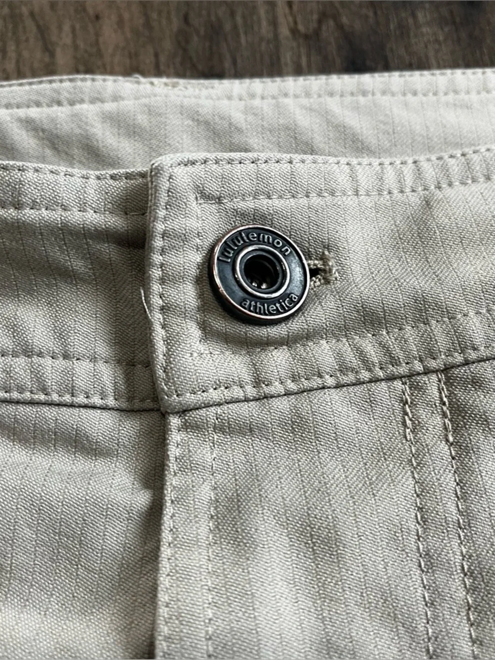LULULEMON MEN'S CAUSUAL GOLF SHORTS LIGHTWEIGHT STRETCH 11